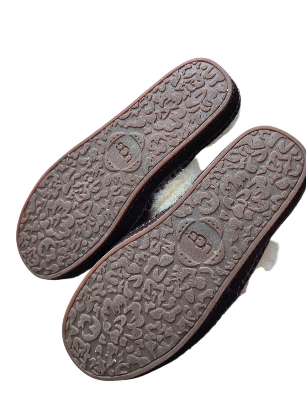 UGG Aira Red Clay Slippers - Picture 10 of 12